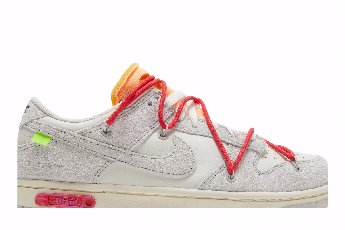 Off-White x Nike Dunk Low Lot 40 of 50, view 3