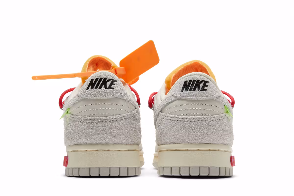 Off-White x Nike Dunk Low Lot 40 of 50, view 7