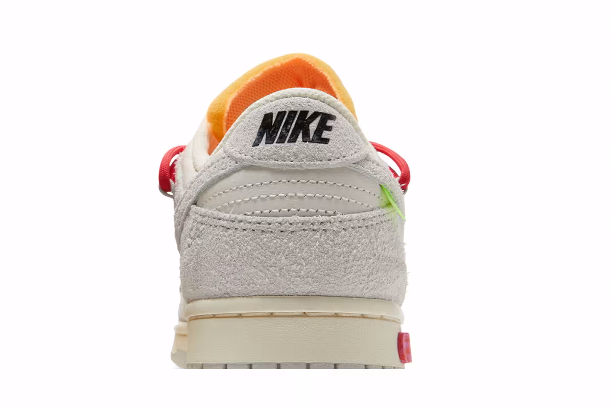 Off-White x Nike Dunk Low Lot 40 of 50, view 8