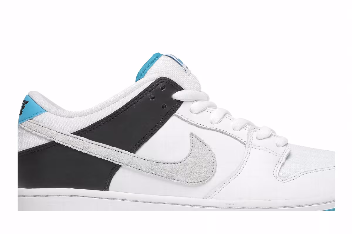Nike Dunk Low Pro SB Laser Blue, view 3