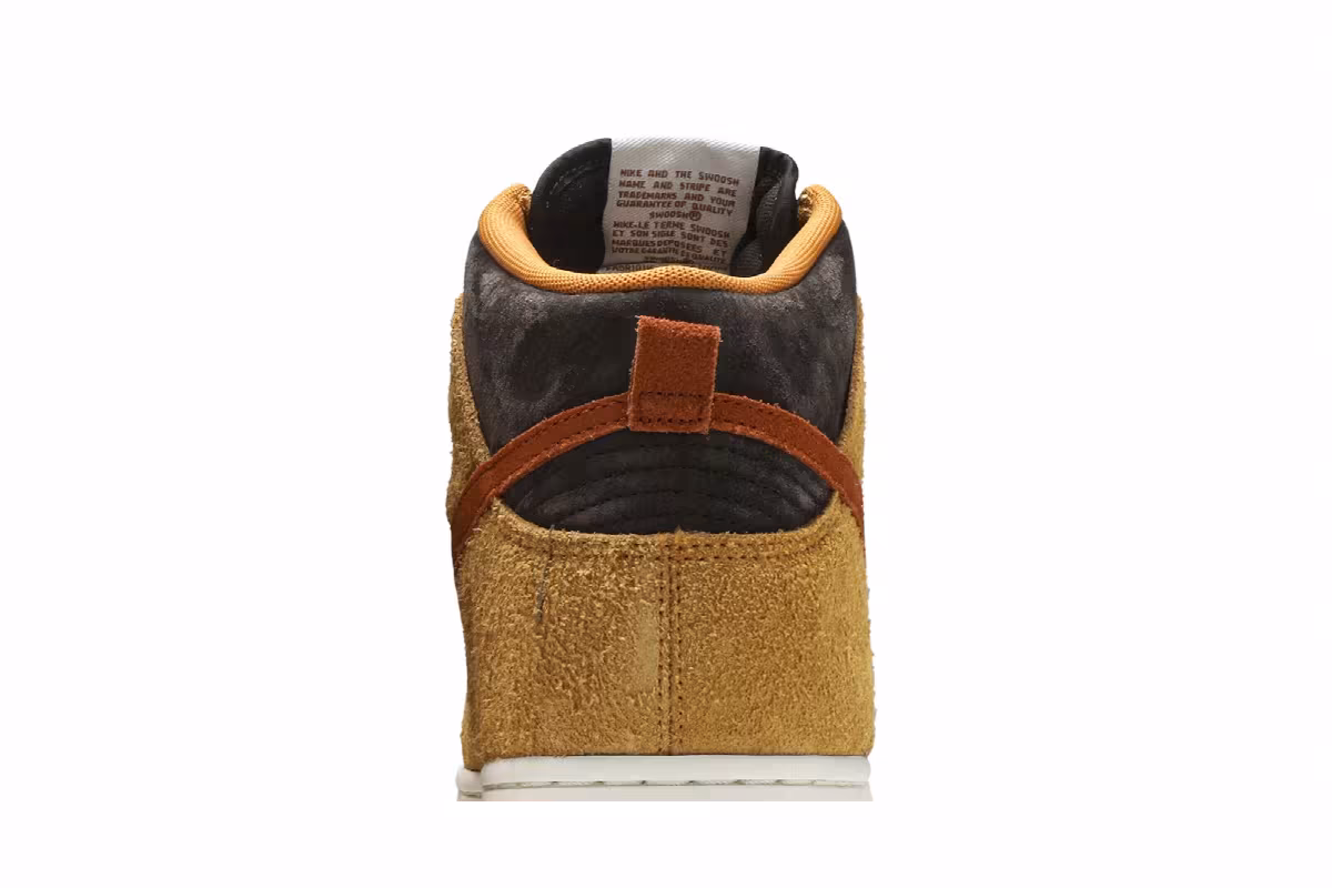 Nike Dunk High Premium Dark Curry, view 8