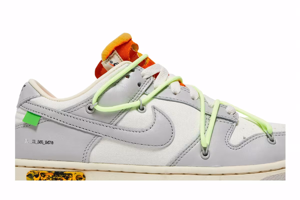 Off-White x Nike Dunk Low Lot 43 of 50, view 3