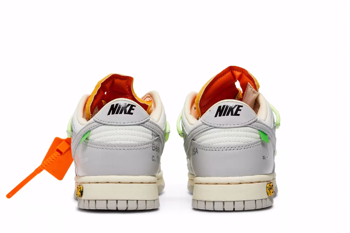 Off-White x Nike Dunk Low Lot 43 of 50, view 7