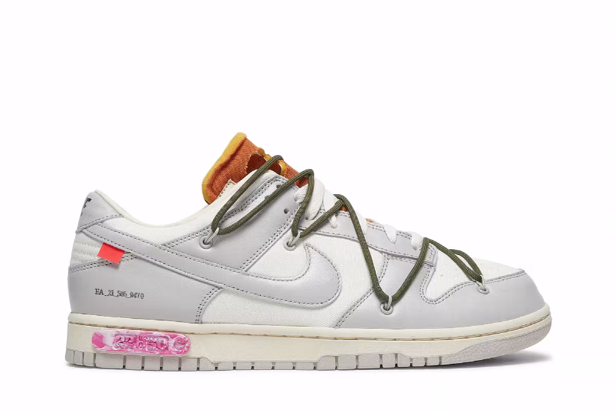 Off-White x Nike Dunk Low Lot 22 of 50, view 2