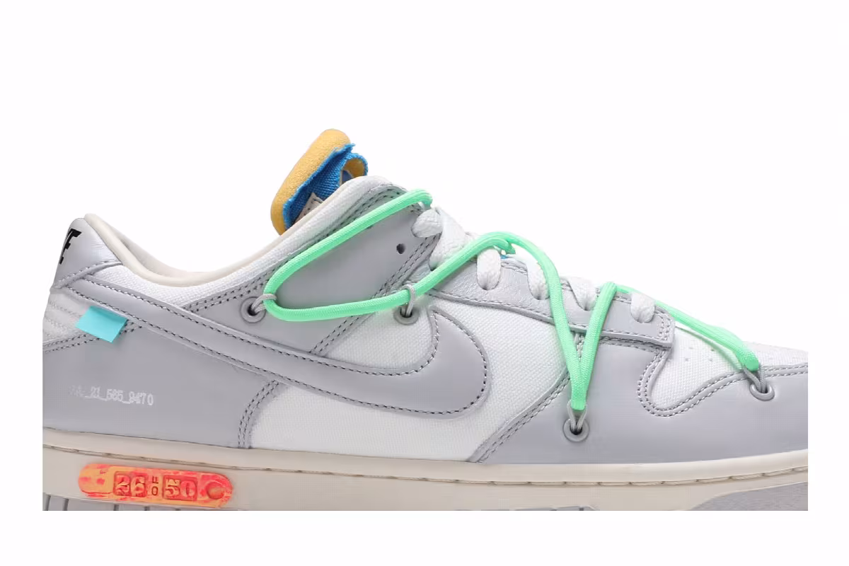 Off-White x Nike Dunk Low Lot 26 of 50, view 3