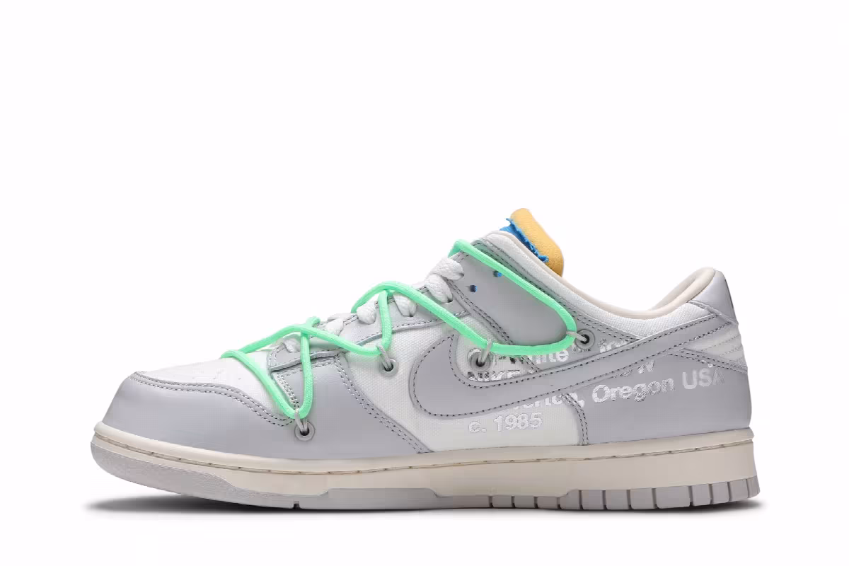 Off-White x Nike Dunk Low Lot 26 of 50, view 4