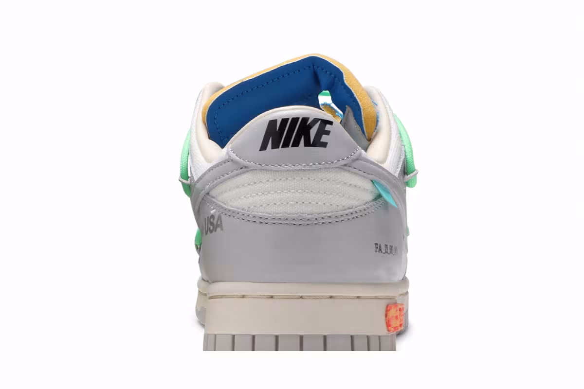 Off-White x Nike Dunk Low Lot 26 of 50, view 8