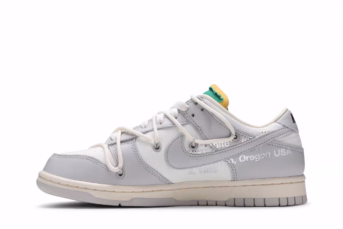 Off-White x Nike Dunk Low Lot 25 of 50, view 4