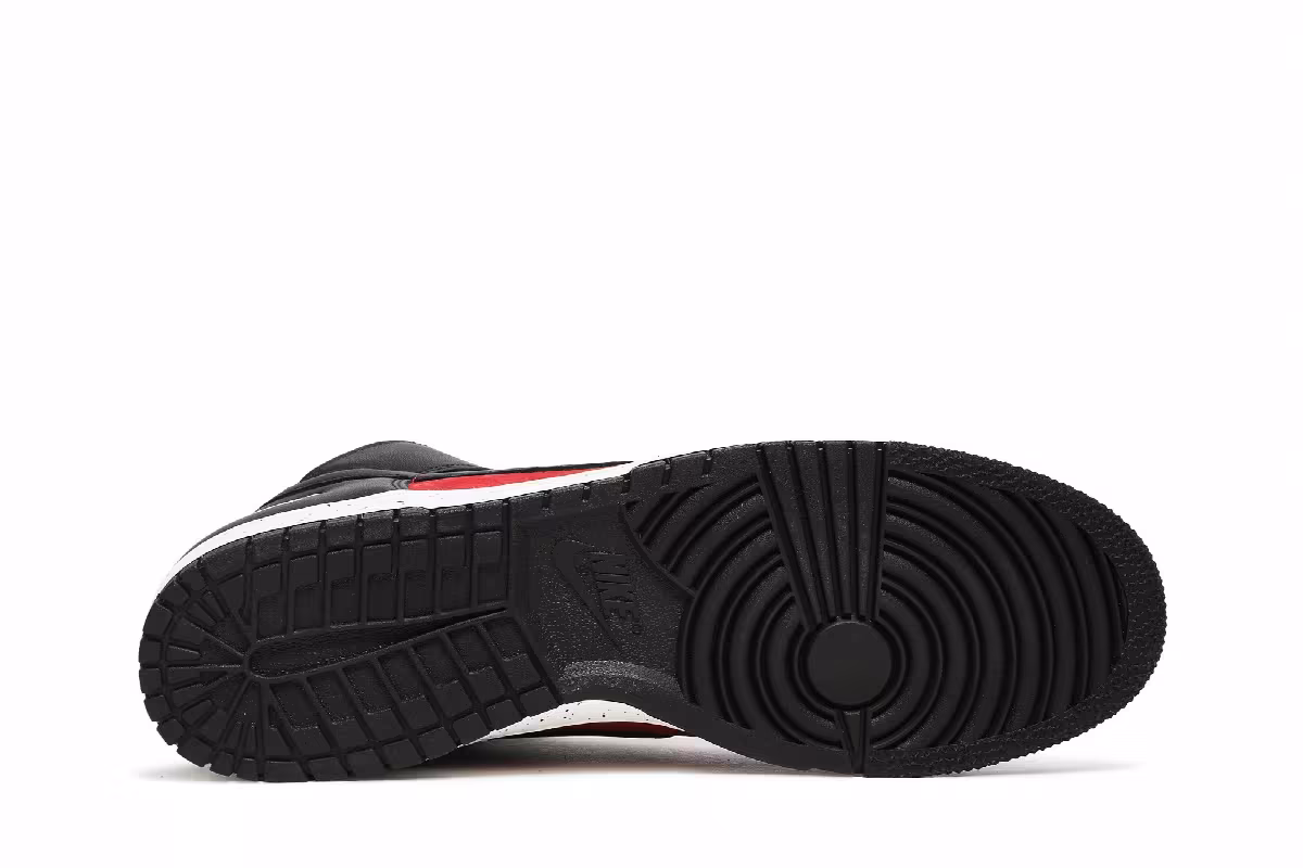 Undercover x Nike Dunk High 1985 UBA, view 5