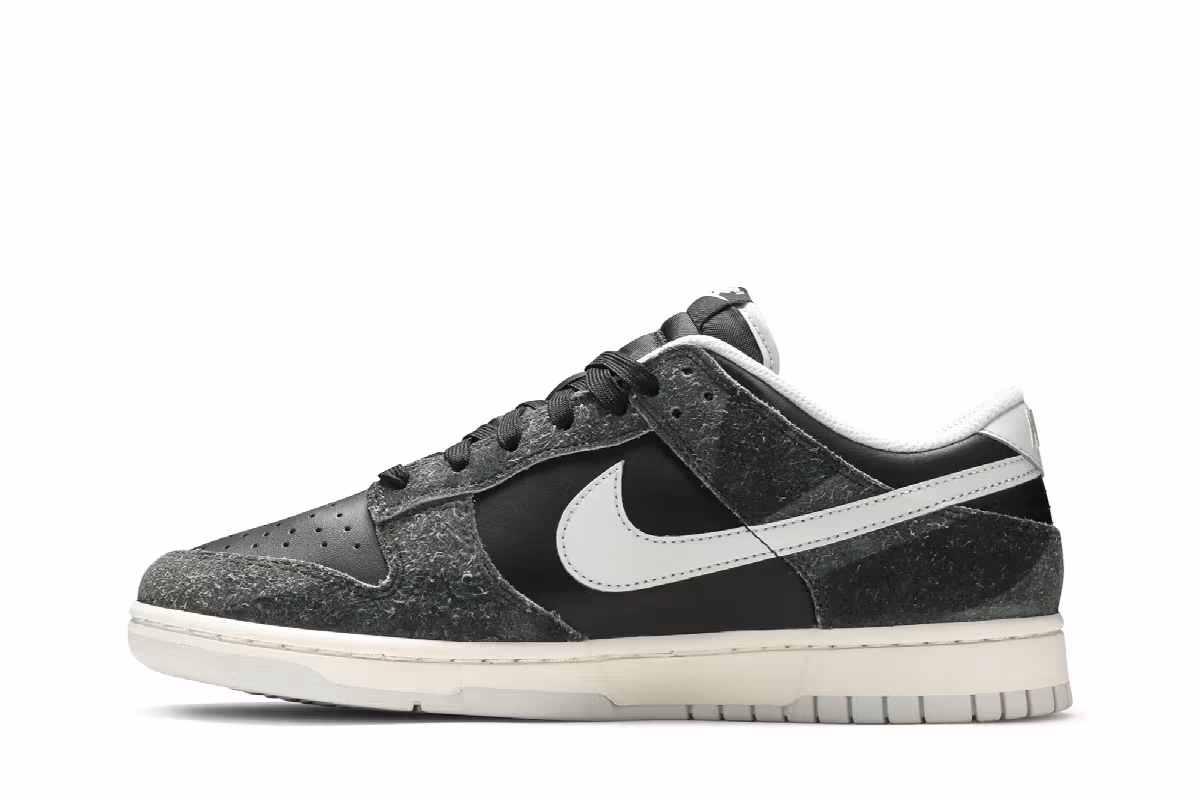 Nike Dunk Low Premium Animal Pack - Zebra, view 4