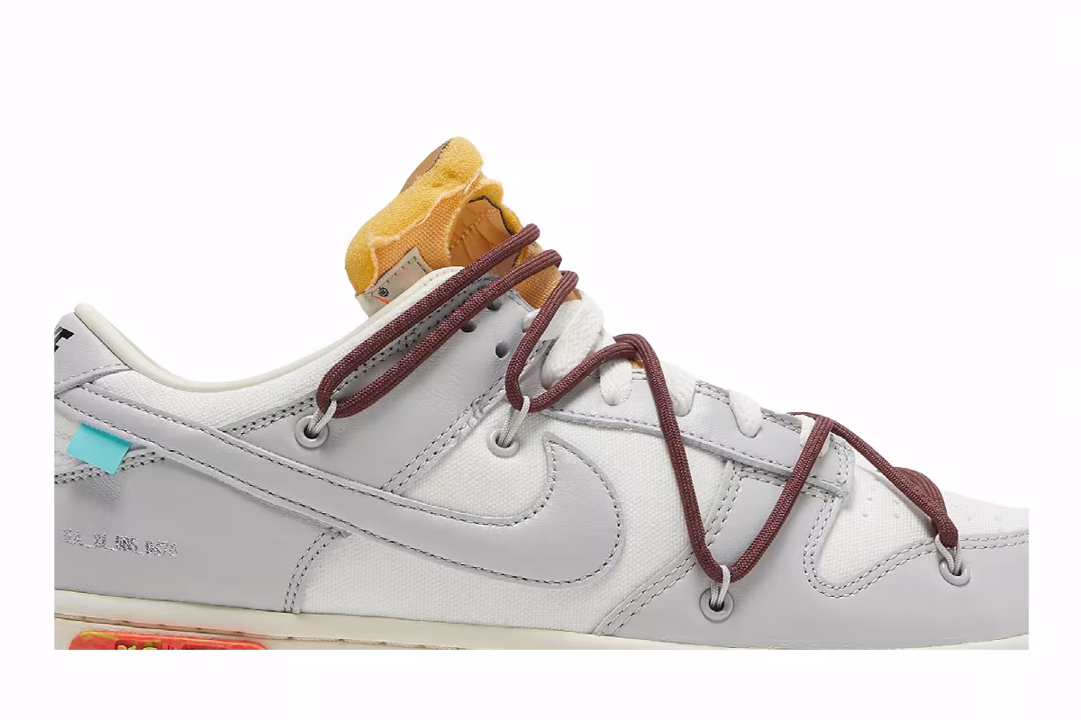Off-White x Nike Dunk Low Lot 46 of 50, view 3