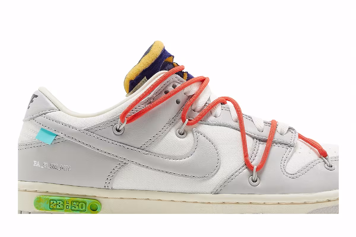 Off-White x Nike Dunk Low Lot 23 of 50, view 3