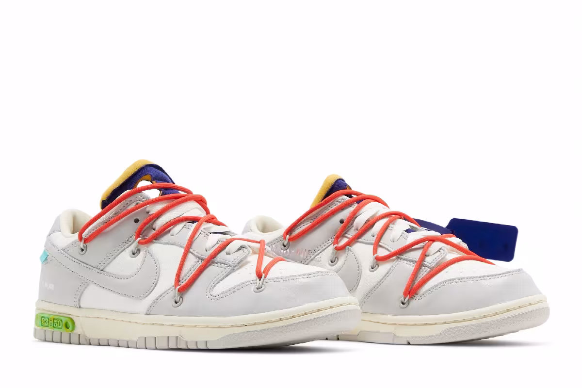 Off-White x Nike Dunk Low Lot 23 of 50, view 9