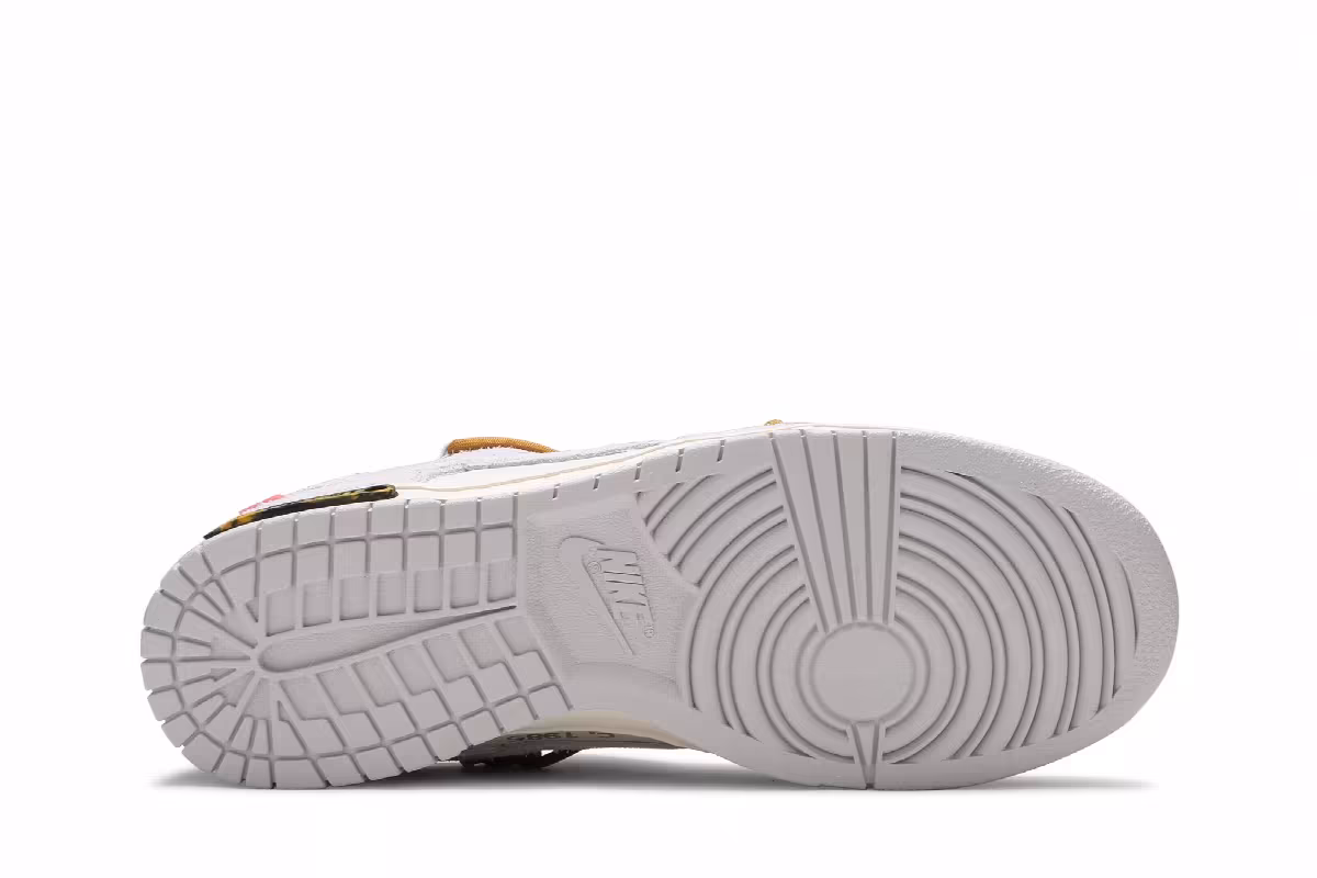 Off-White x Nike Dunk Low Lot 37 of 50, view 5