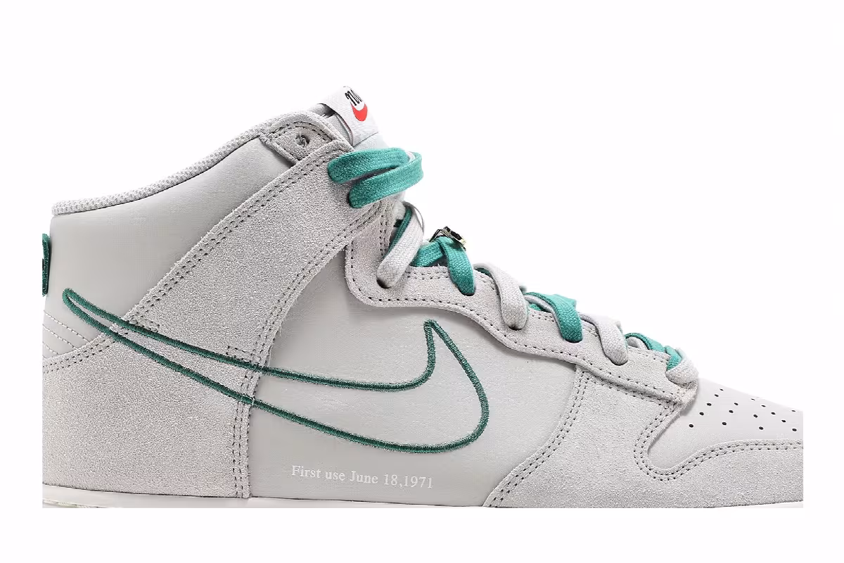 Nike Dunk High SE First Use Pack - Green Noise, view 3