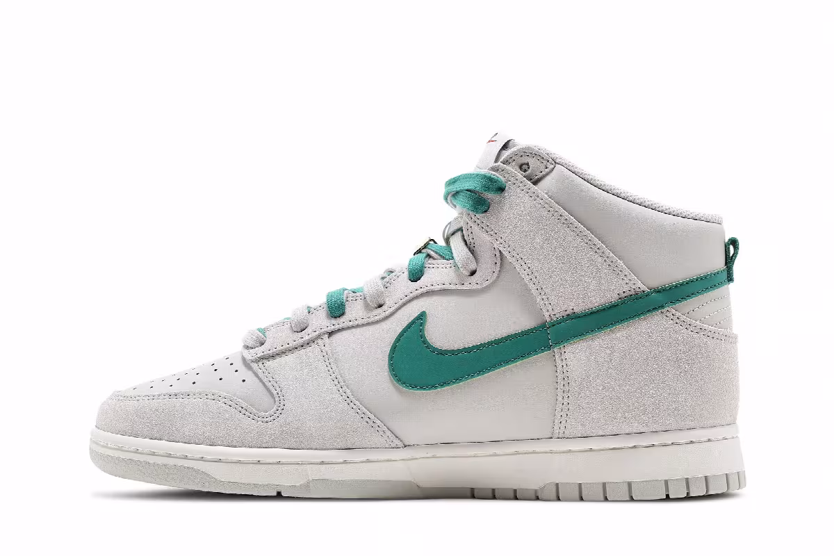 Nike Dunk High SE First Use Pack - Green Noise, view 4