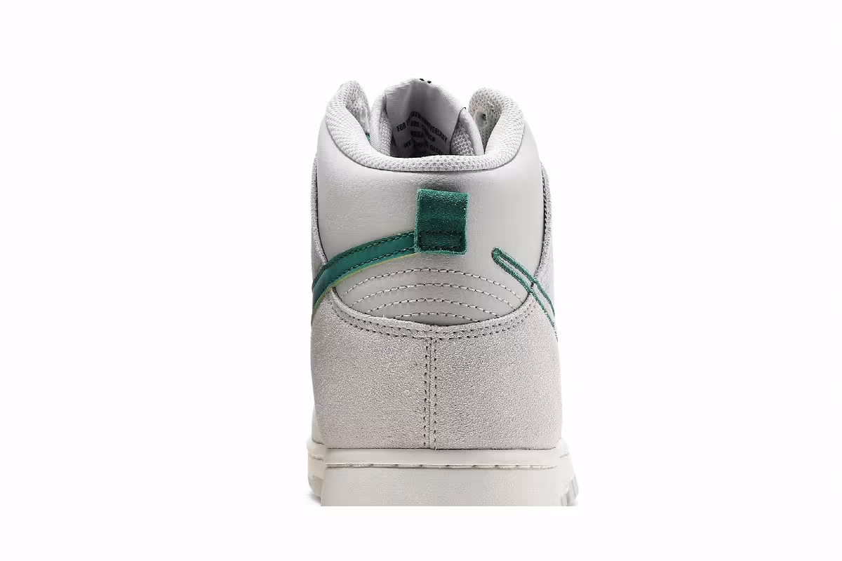 Nike Dunk High SE First Use Pack - Green Noise, view 8