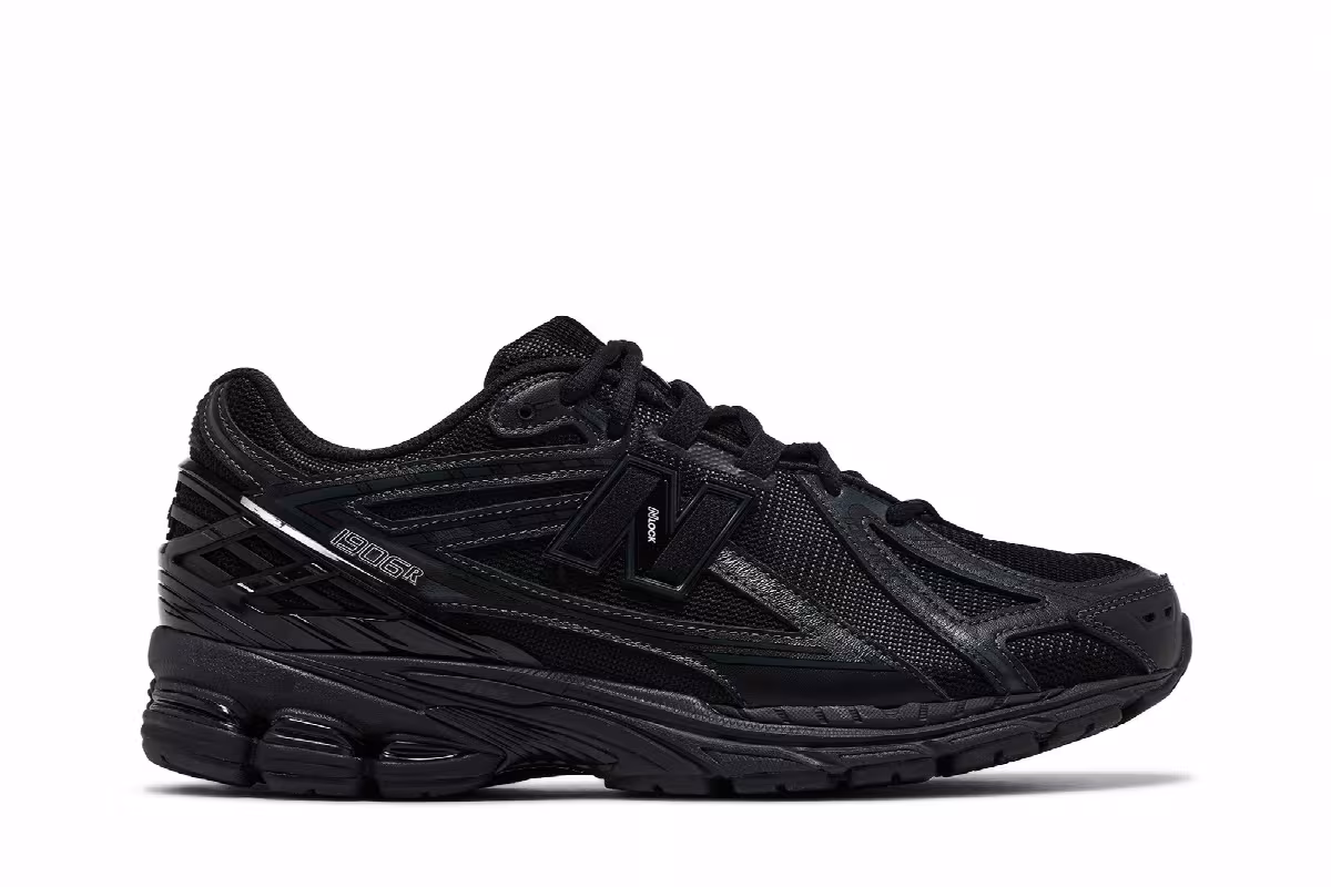 New Balance Men's 1906R Black, view 2