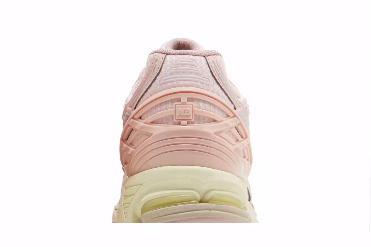 New Balance 1906U Lunar New Year - Shell Pink, view 8