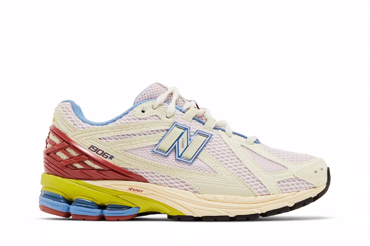 New Balance 1906R Dawn Glow Tamarind, view 2