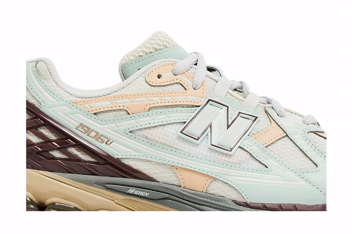 New Balance 1906U Clay Ash, view 3