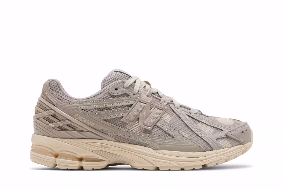 New Balance 1906R Polka Dot Pack - Moonrock, view 2