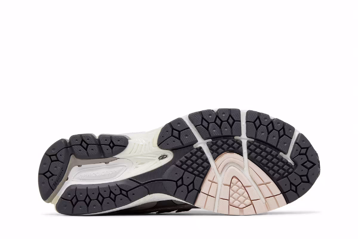INVINCIBLE x N.HOOLYWOOD x New Balance 1906U Grey Titan, view 5