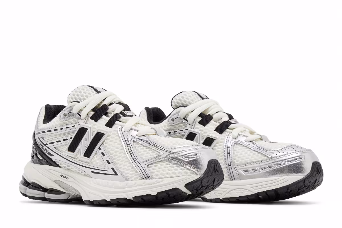 New Balance 1906R Big Kid Silver Metallic Black, view 9
