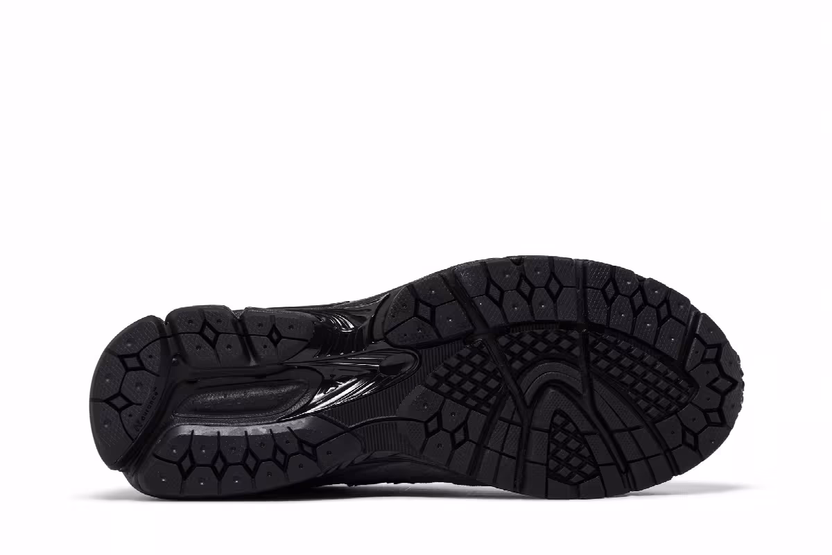 JJJJound x New Balance 2002R GORE-TEX Charcoal, view 5