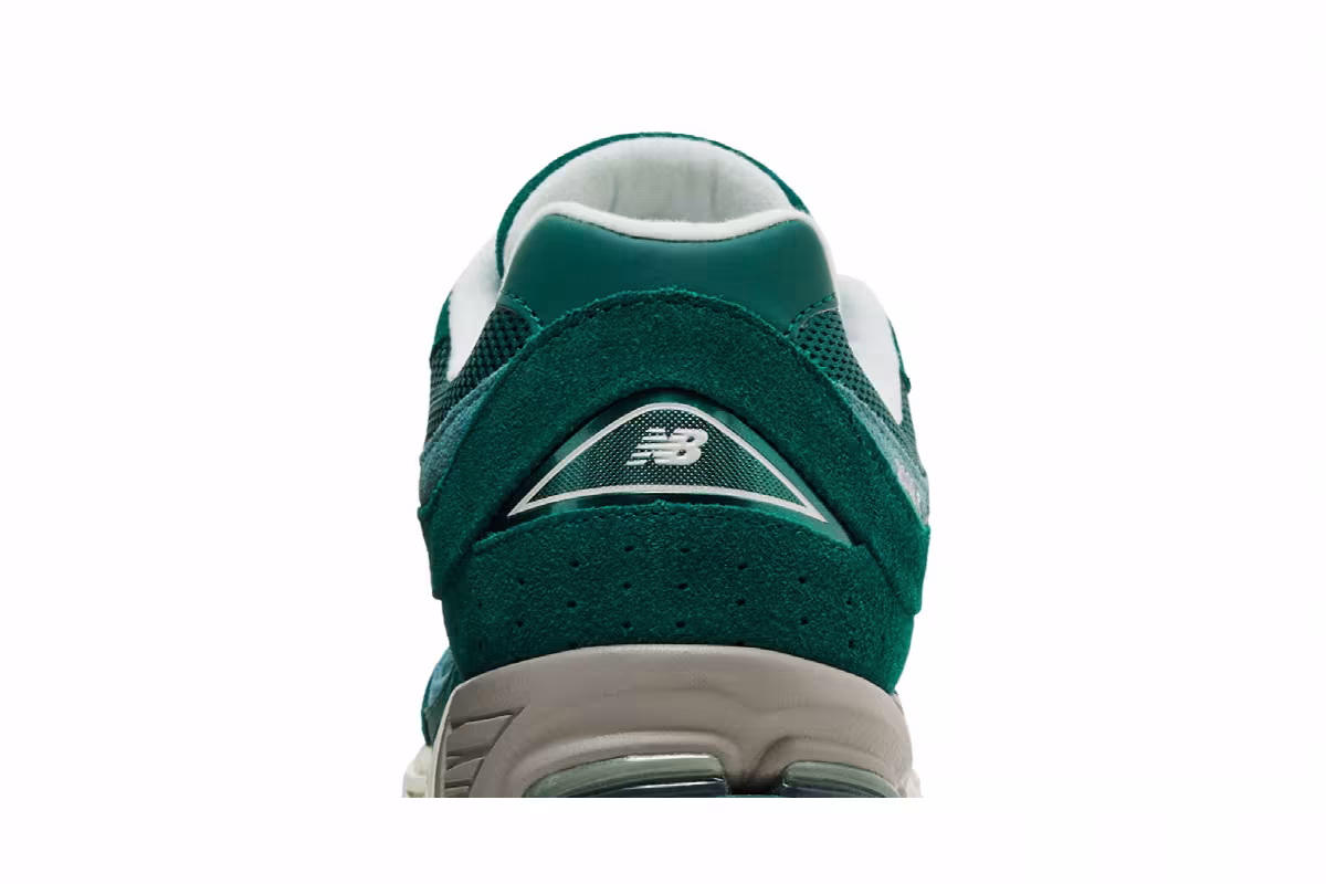 New Balance 2002R Marsh Green, view 8