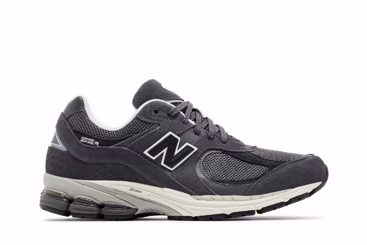 New Balance 2002R Monochrome Suede Pack - Grey, view 2