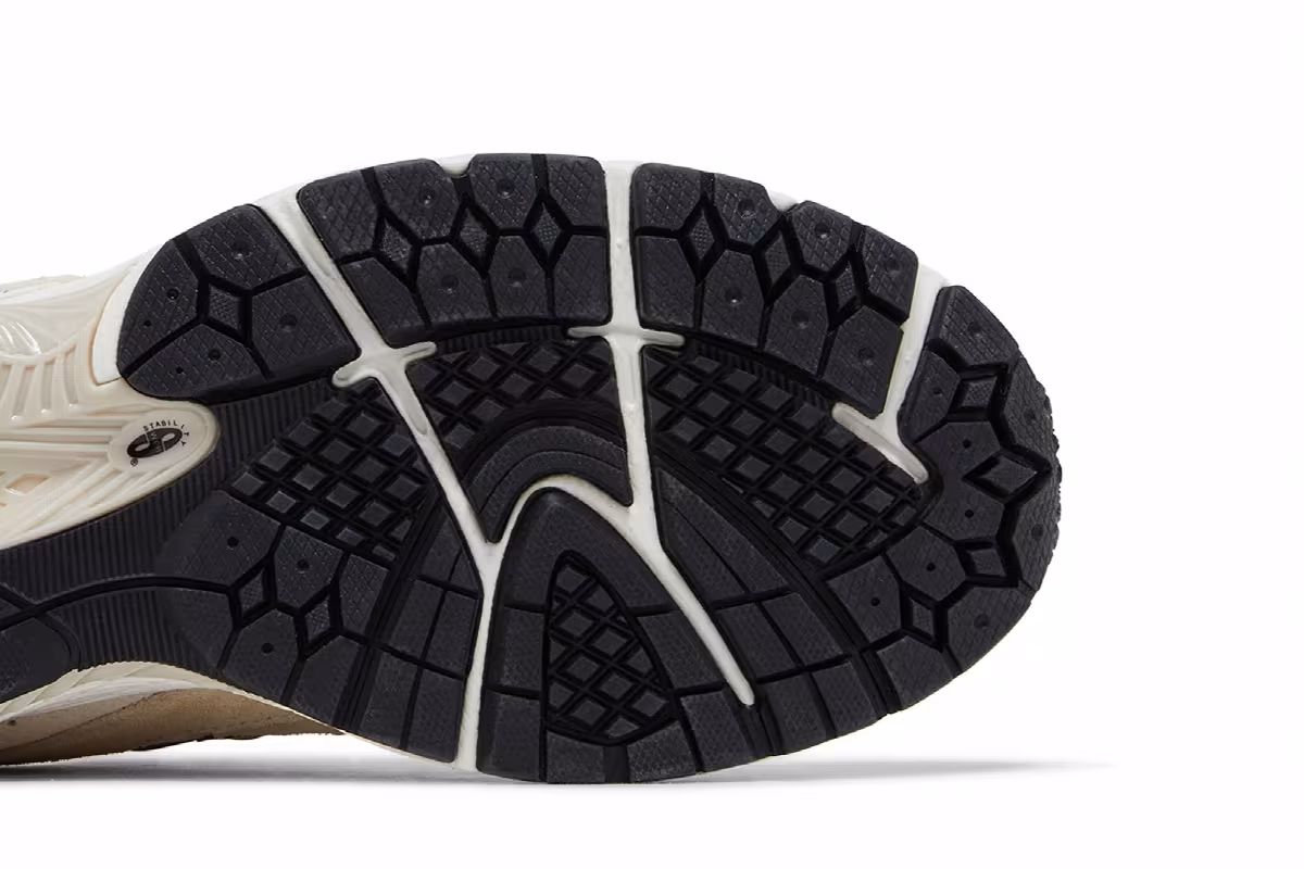 New Balance 2002R Sandstone Magnet, view 6