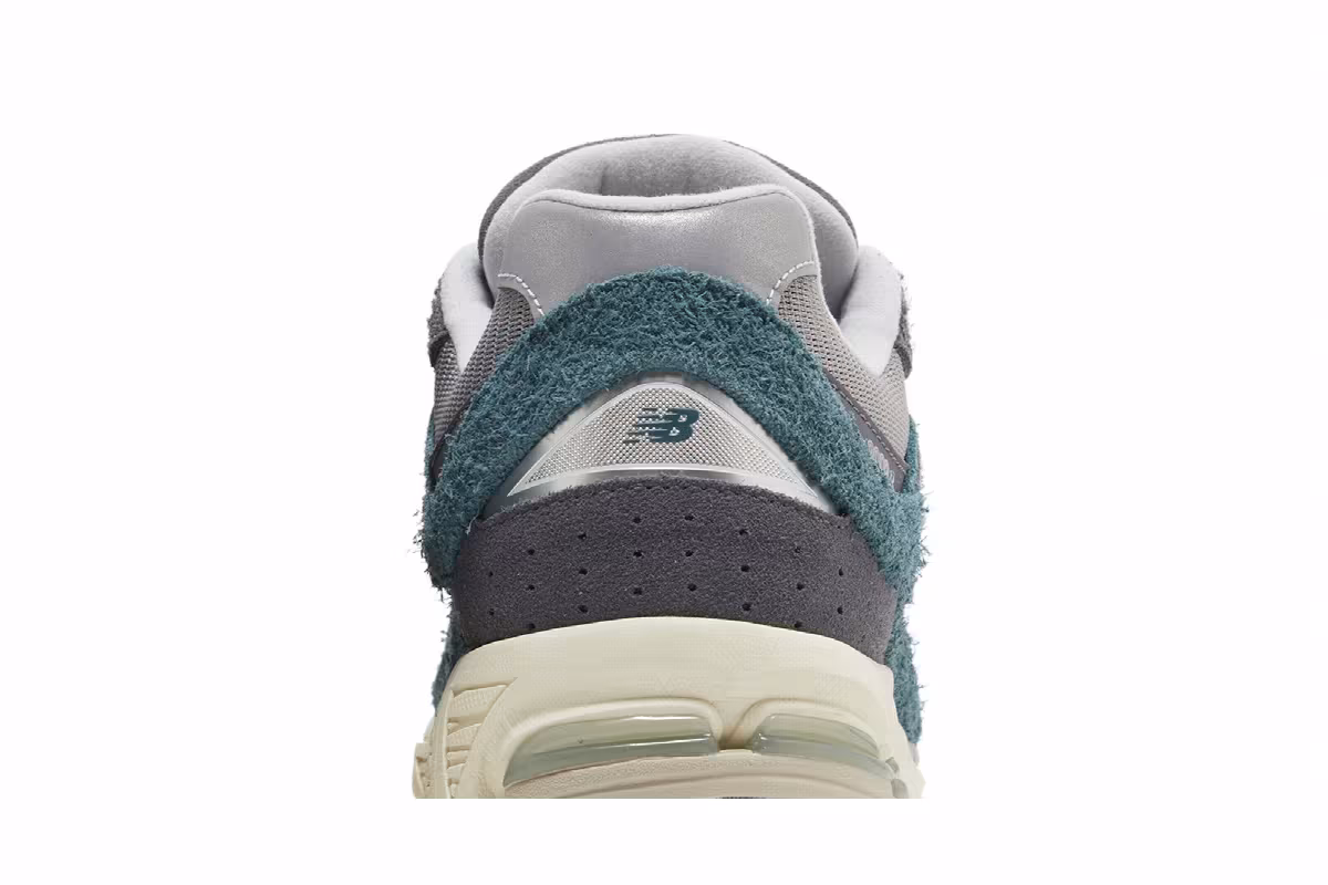 New Balance 2002R New Spruce Magnet, view 8