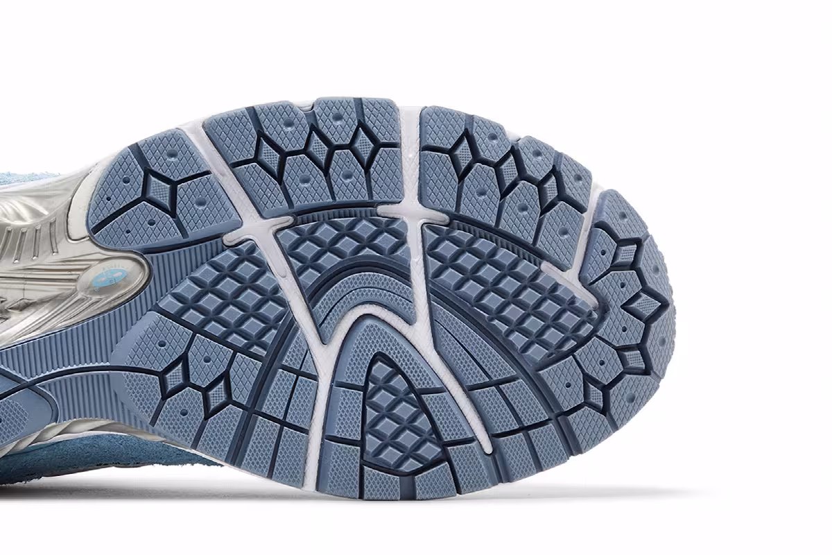 New Balance 2002R Bright Sky, view 6
