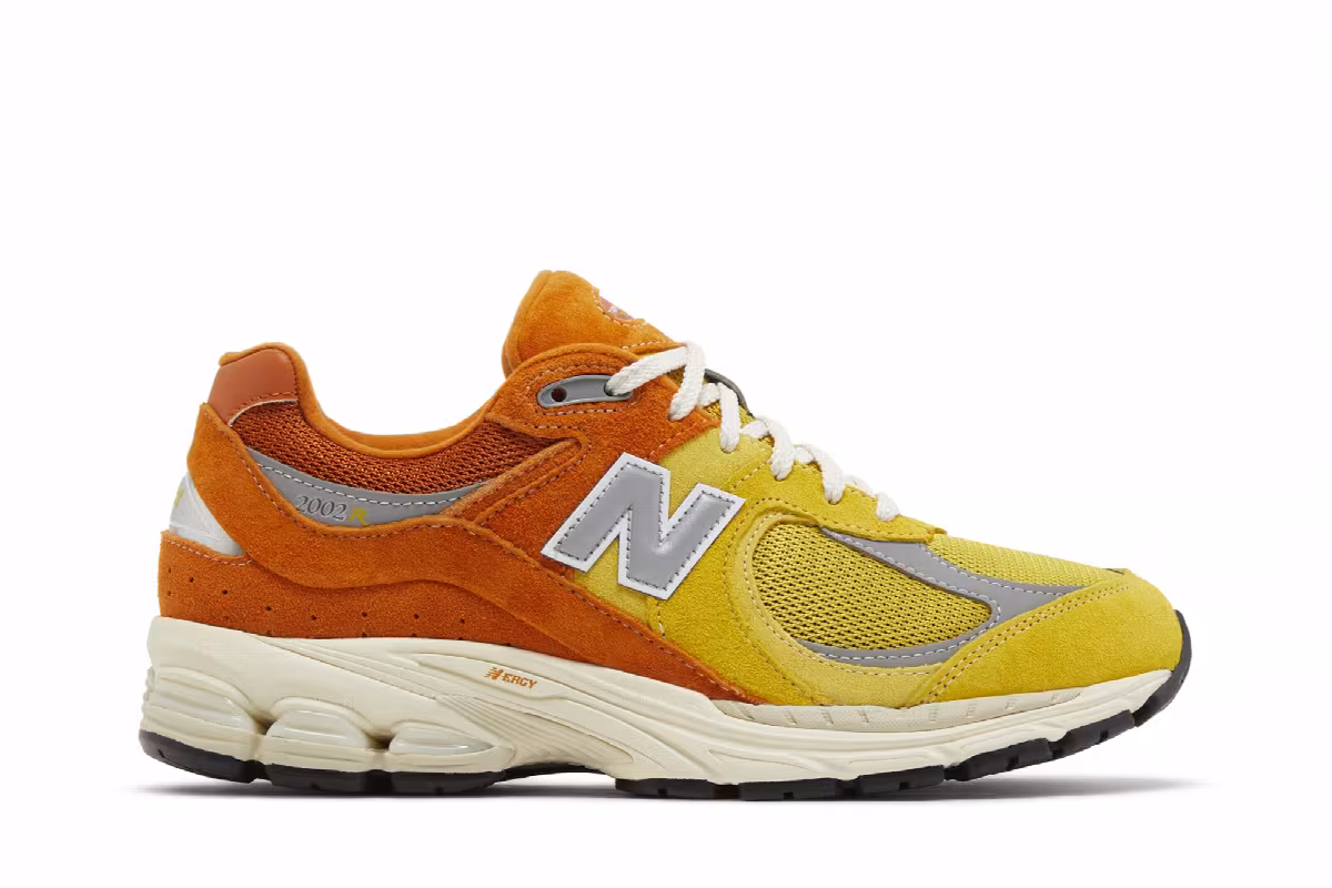 New Balance Men's 2002R Ginger Lemon, view 2