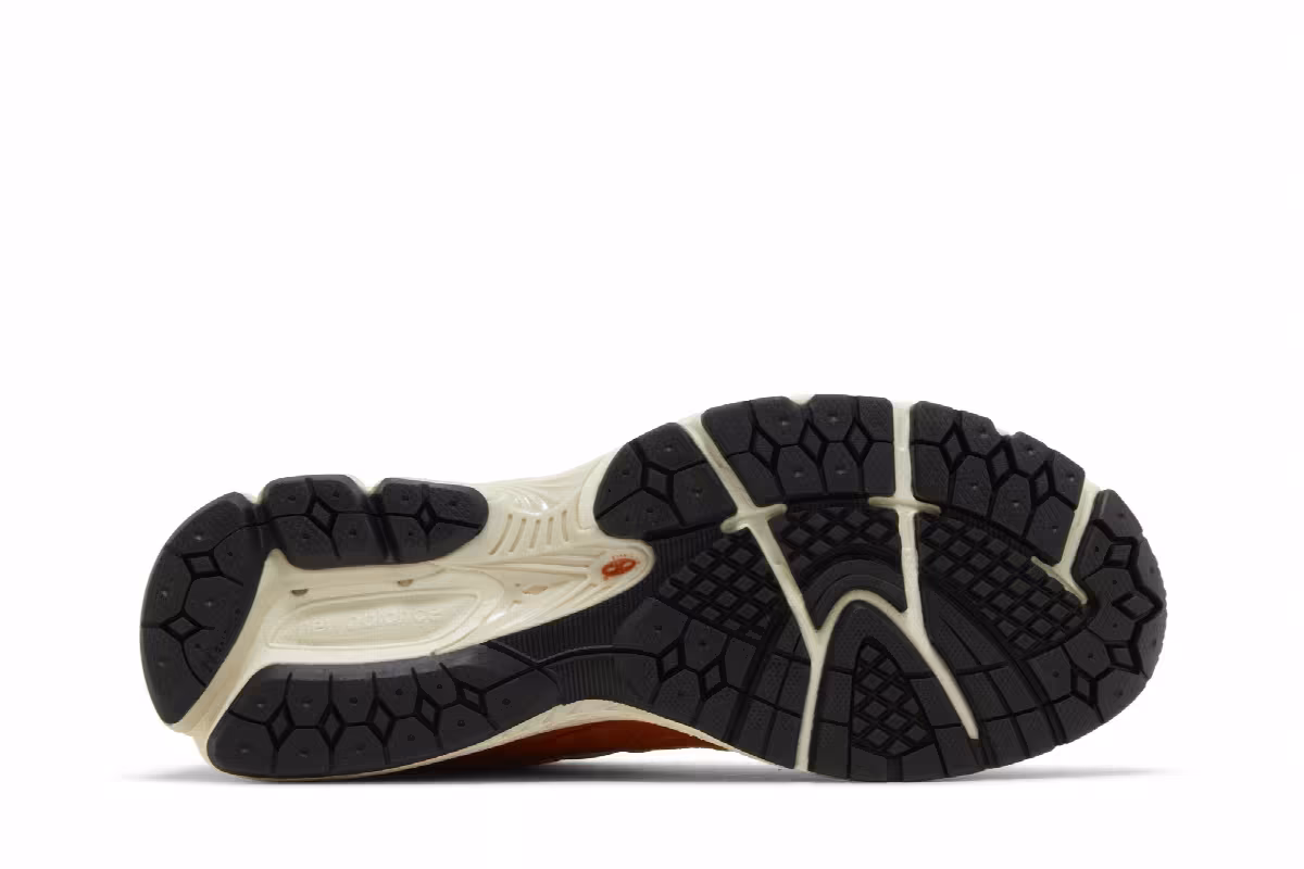New Balance Men's 2002R Ginger Lemon, view 5