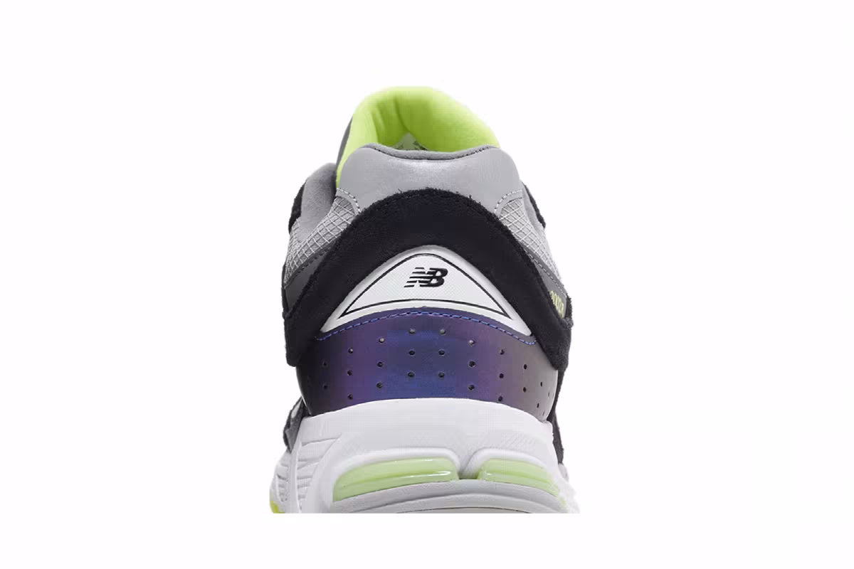 New Balance 2002R Purple Noir, view 8