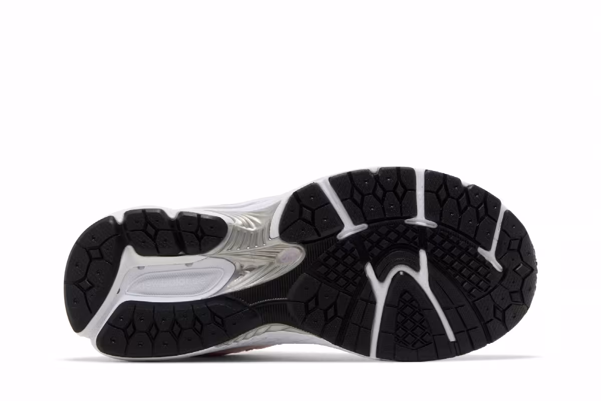 New Balance 2002R Big Kid Pink Granite, view 5