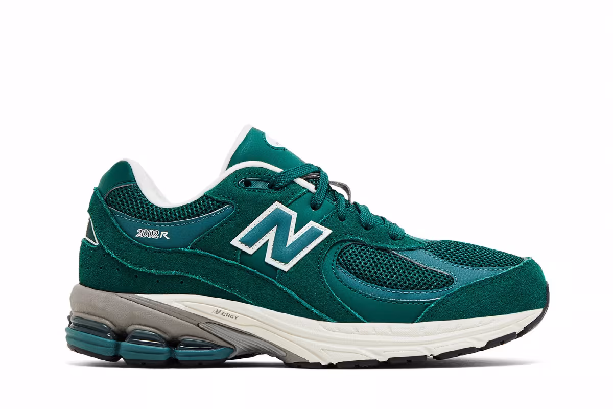 New Balance 2002R Big Kid Marsh Green, view 2