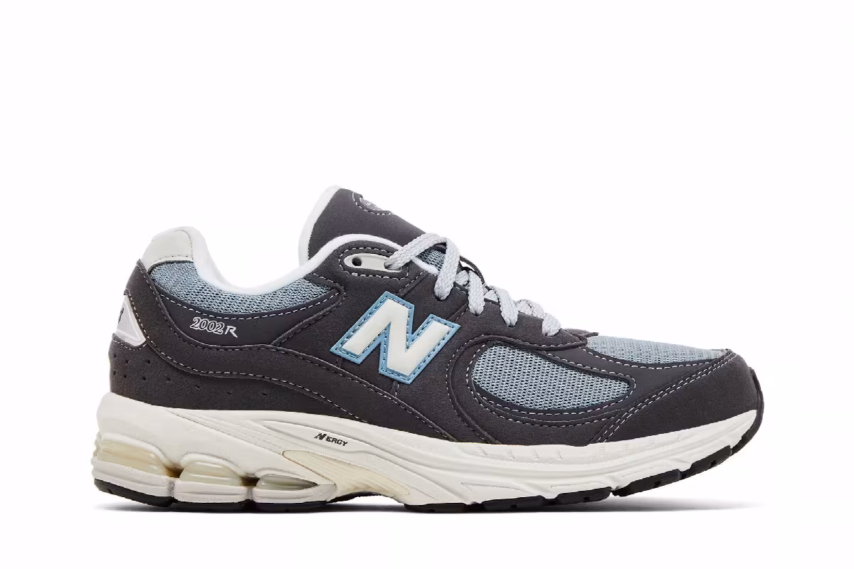 New Balance 2002R Big Kid Magnet Lead, view 2