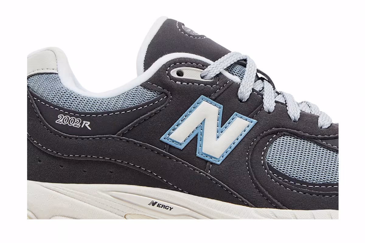 New Balance 2002R Big Kid Magnet Lead, view 3