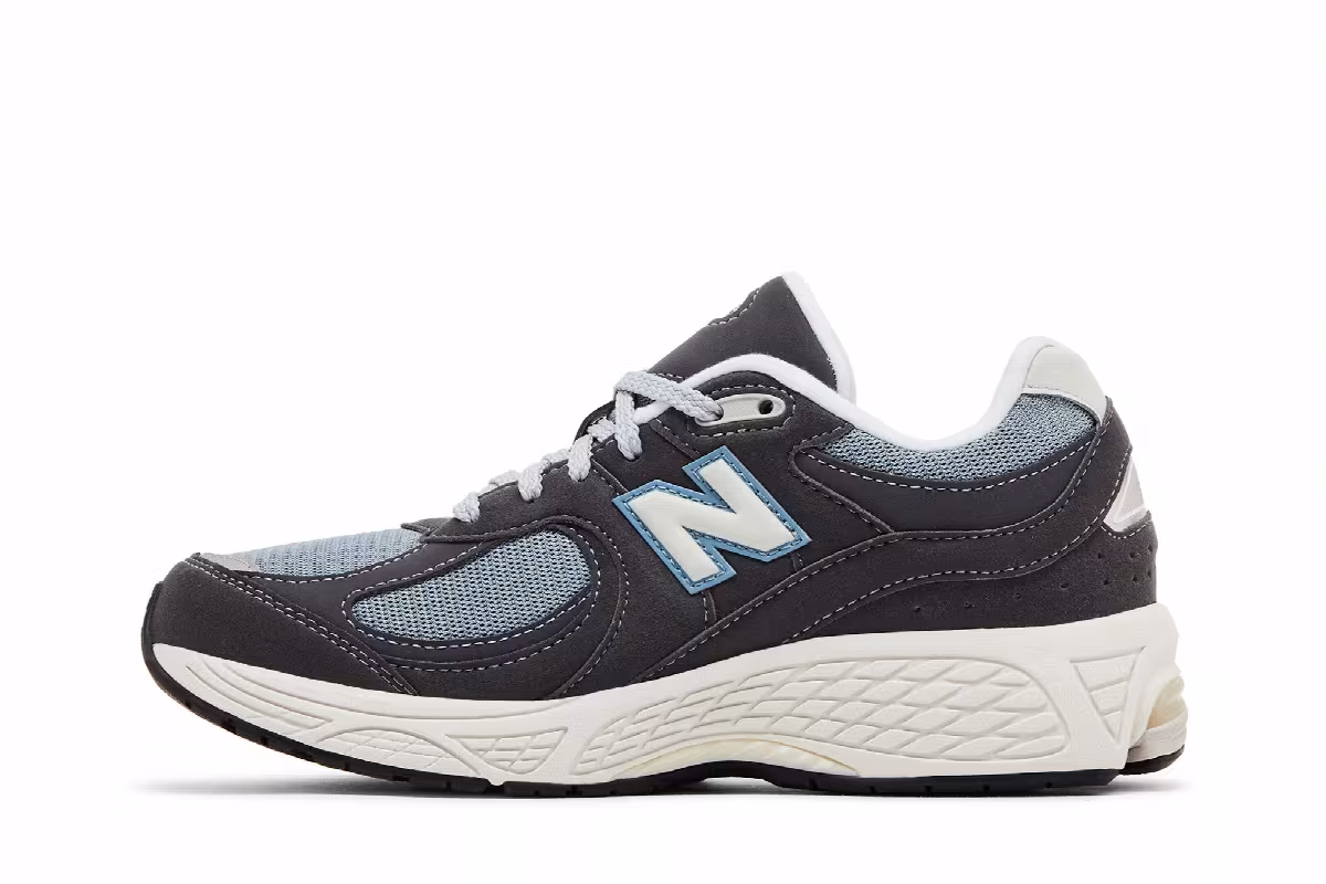 New Balance 2002R Big Kid Magnet Lead, view 4