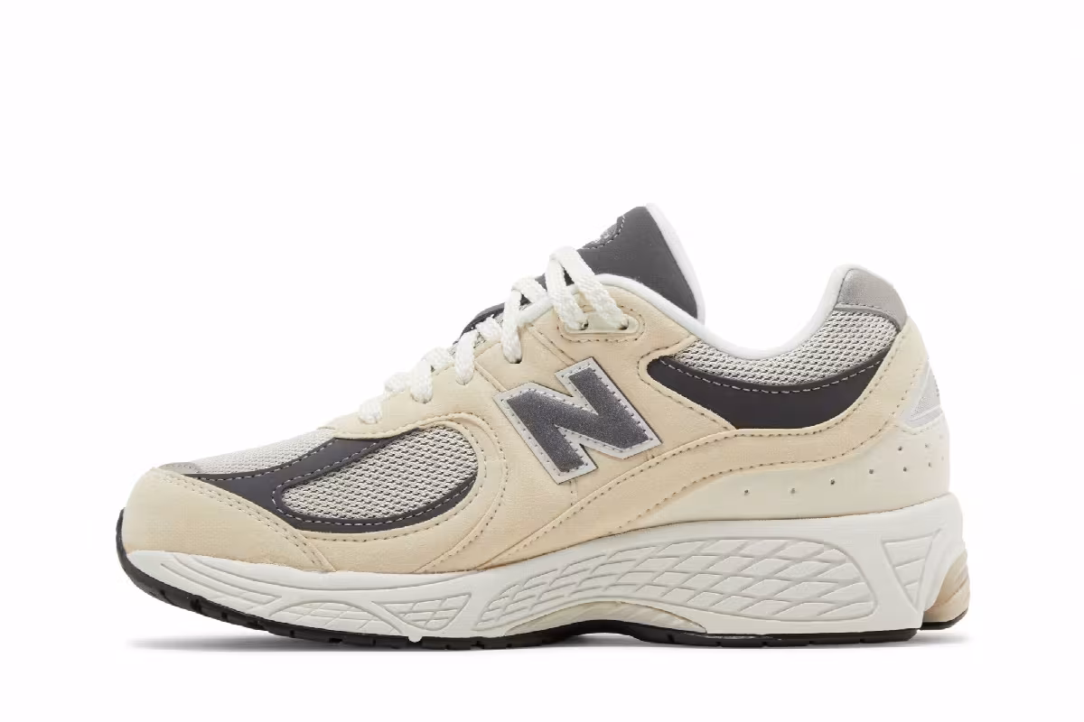 New Balance 2002R Big Kid Wide Sandstone Magnet, view 4
