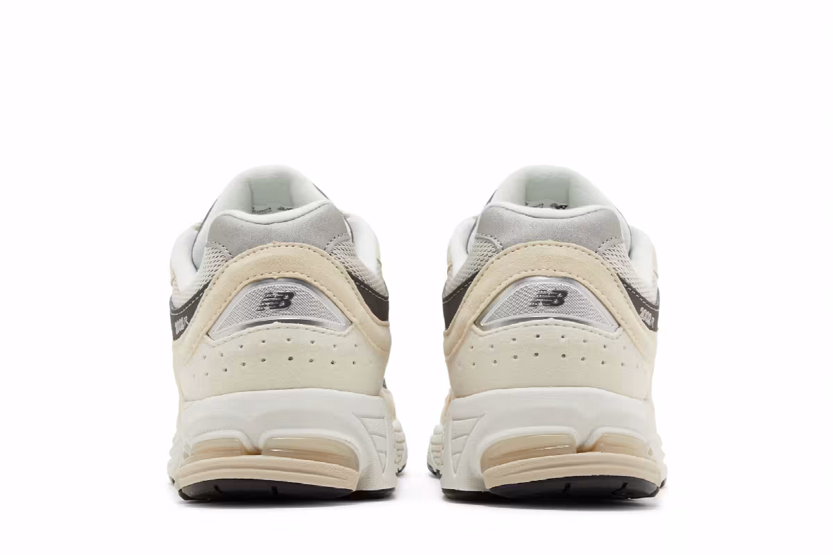 New Balance 2002R Big Kid Wide Sandstone Magnet, view 7