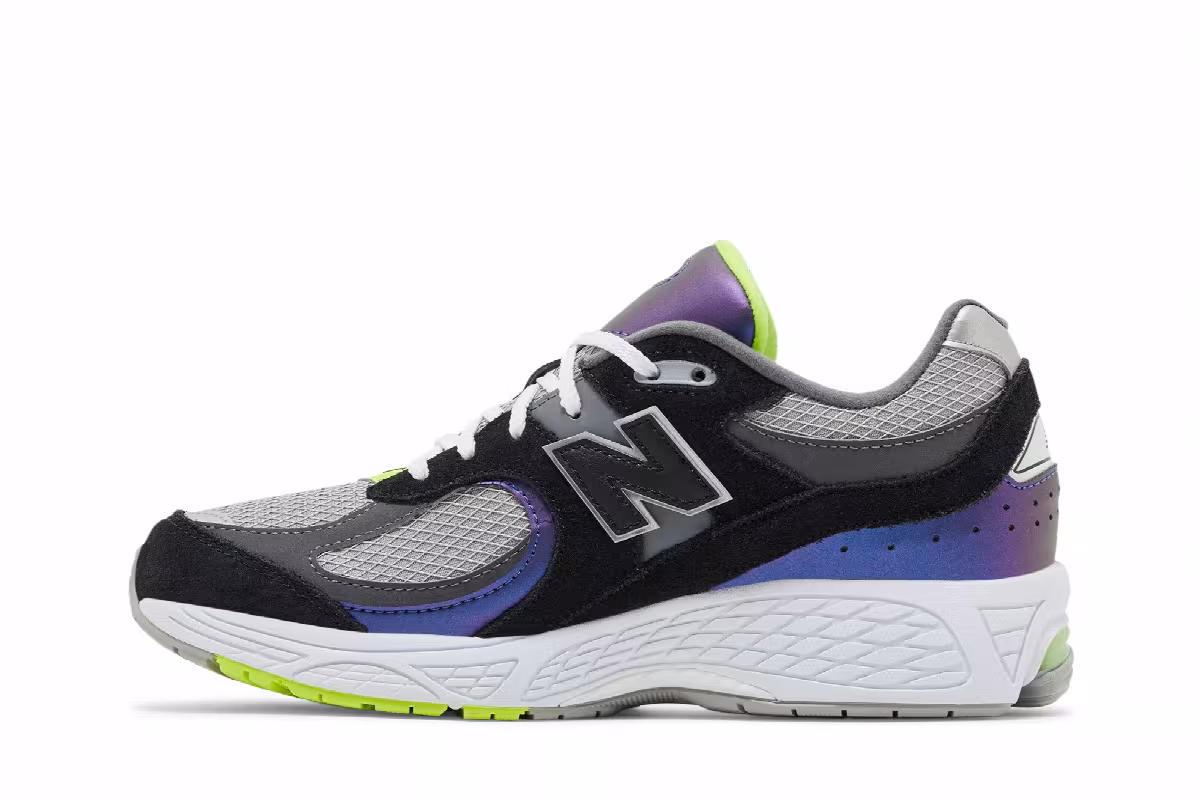 New Balance 2002R Big Kid Purple Noir, view 4