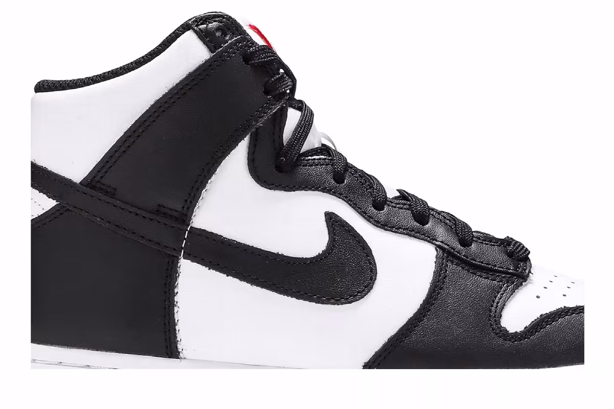 Nike Women's Dunk High Black White, view 3