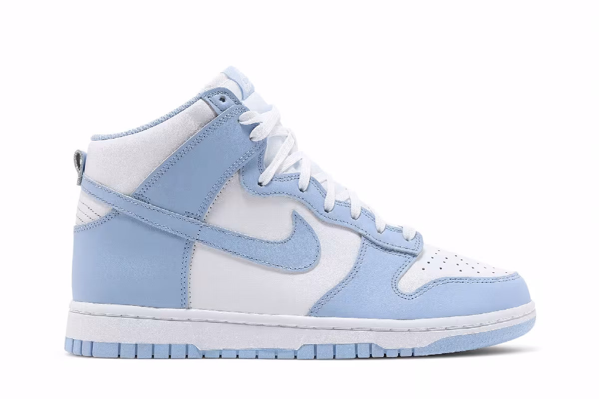 Nike Women's Dunk High Aluminum, view 2