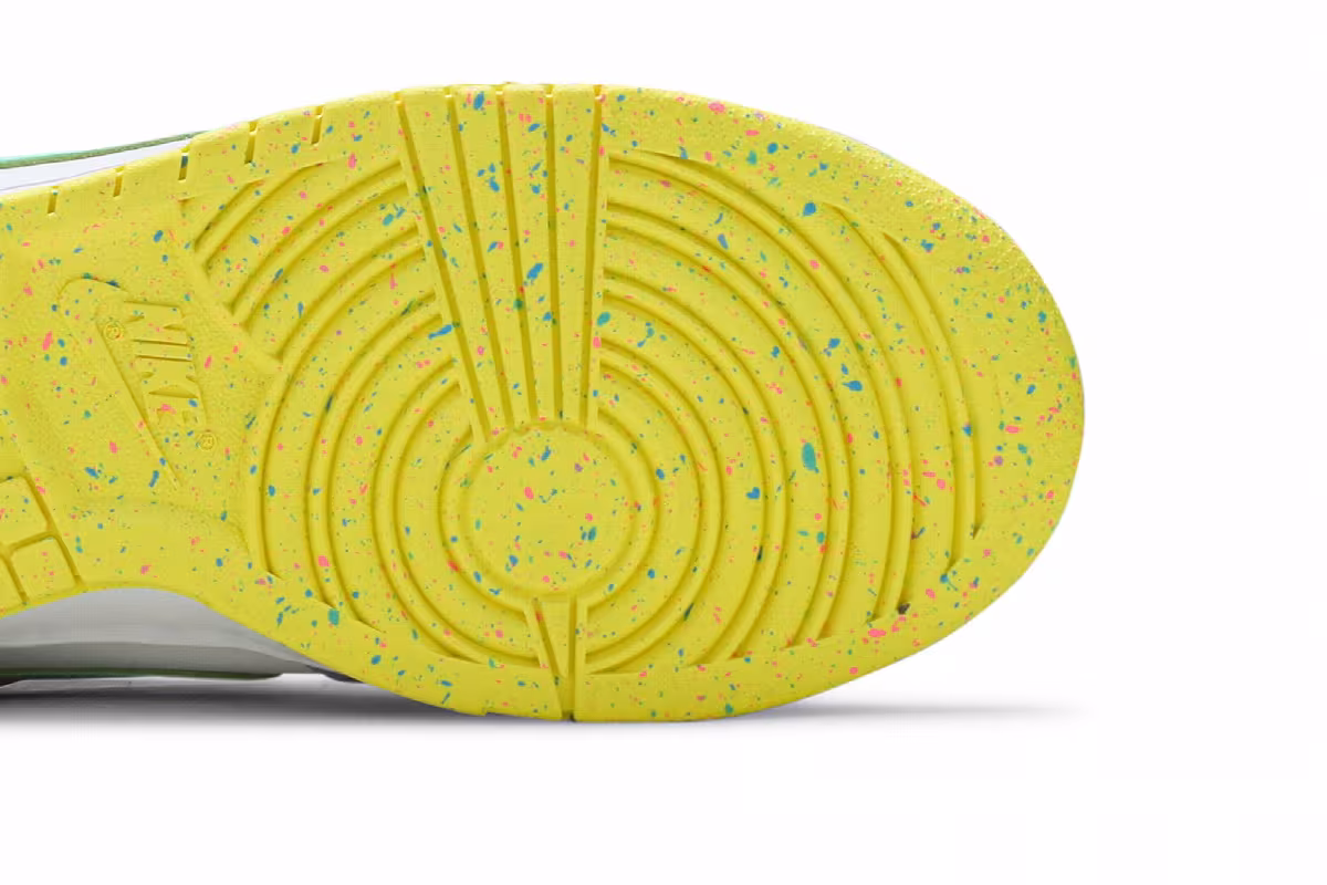 Nike Women's Dunk Low SE Candy, view 6