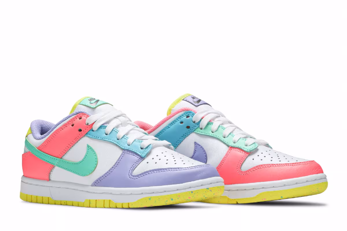 Nike Women's Dunk Low SE Candy, view 9