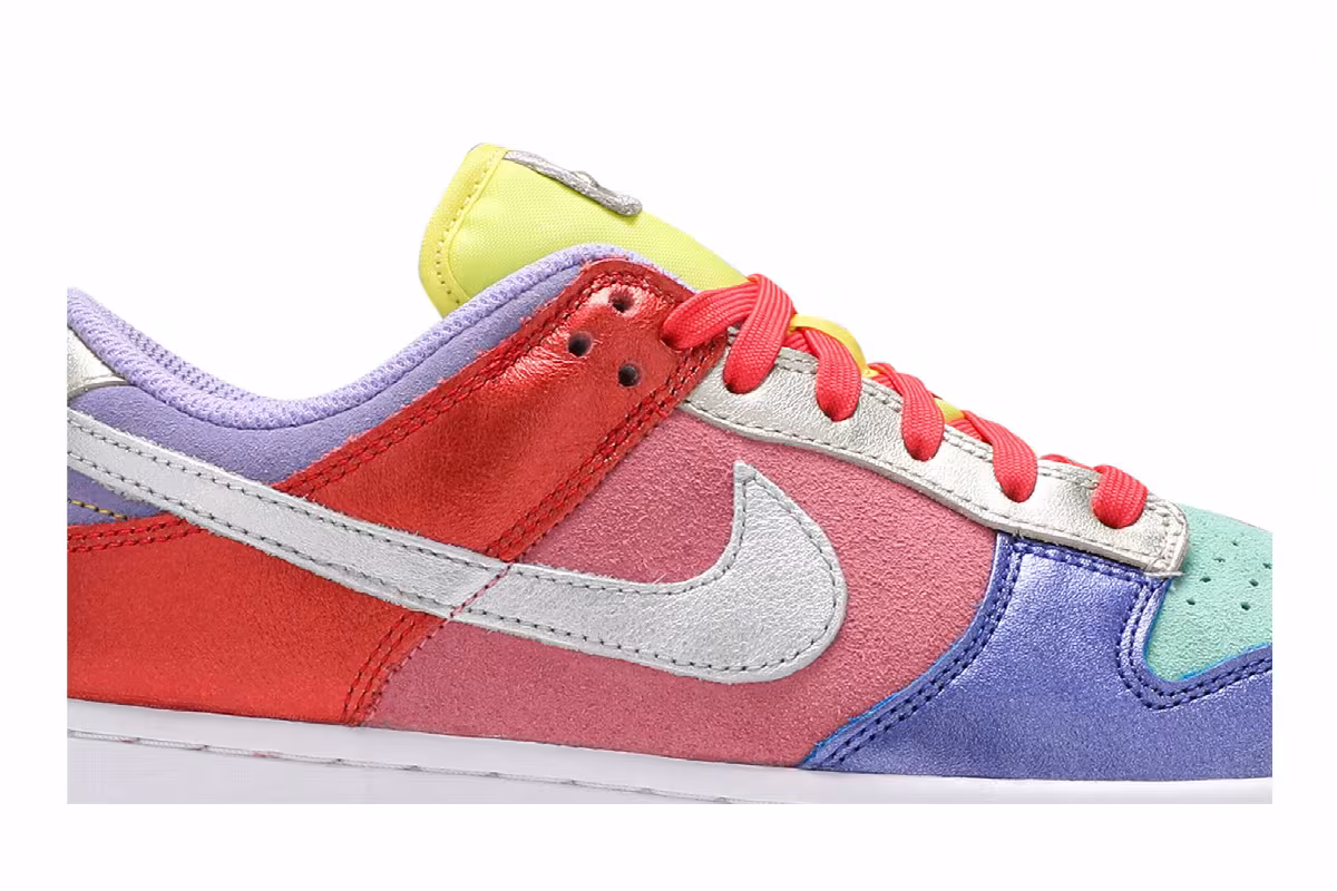 Nike Women's Dunk Low Sunset Pulse, view 3